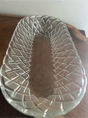 Pretzel Pattern Clear Oval Celery Relish Dish by Indiana Glass Basket Weave 10½"